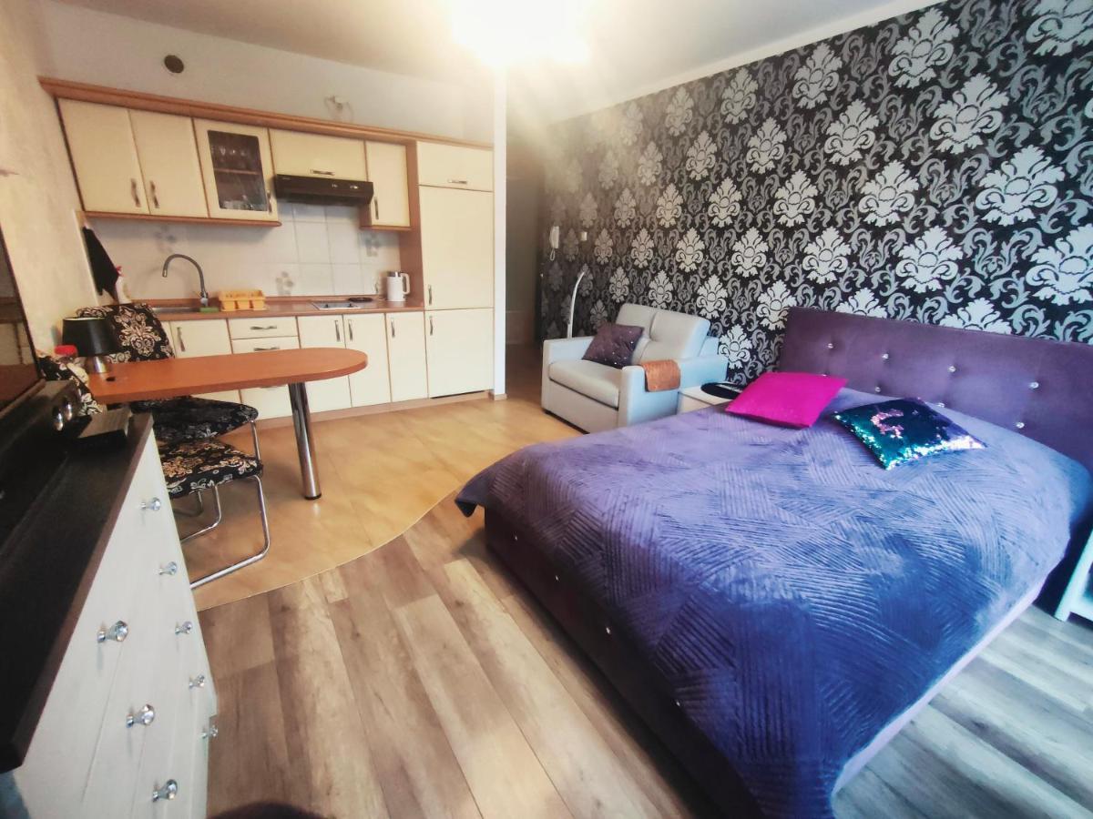Apartament Klonowa 코워브제크 외부 사진